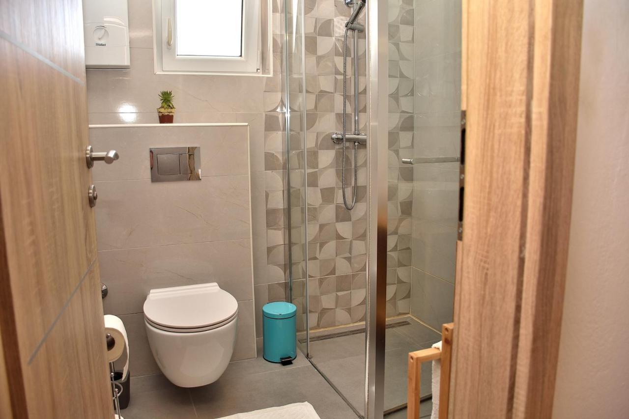 Apartment Leonora Vodice Bagian luar foto