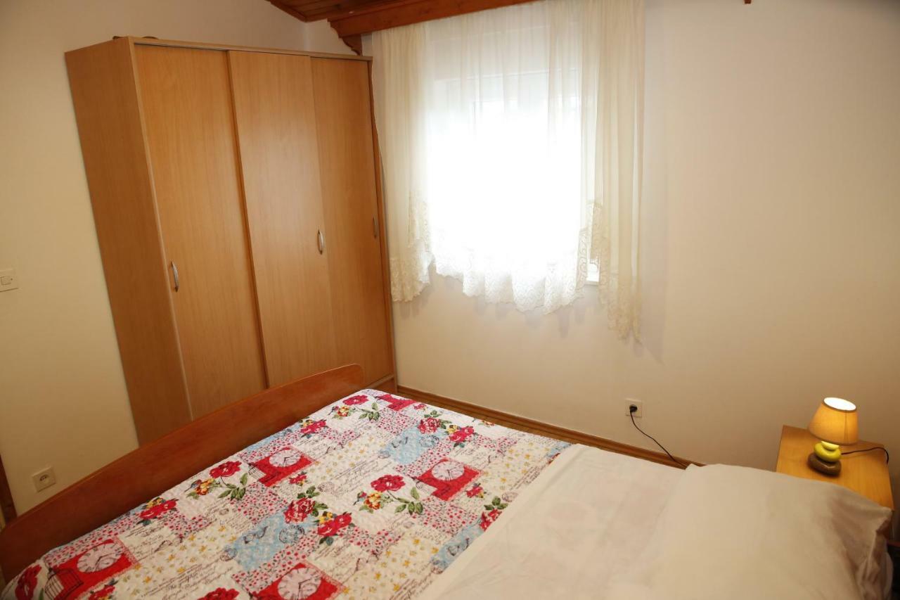 Apartment Leonora Vodice Bagian luar foto